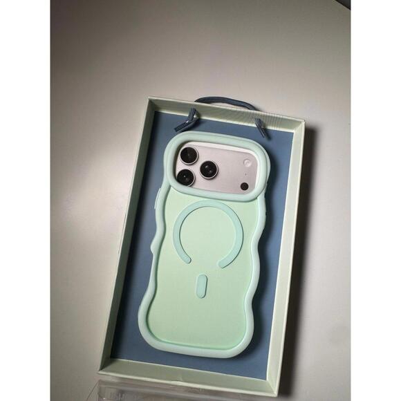 Other - iPhone 17 pro max case